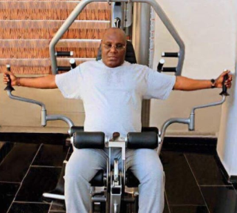 Reno Omokri shares photo of Atiku Abubakar in the gym, says Nigeria needs a leader that is fit