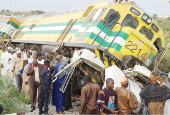 Fertilizer train derails in Ibadan