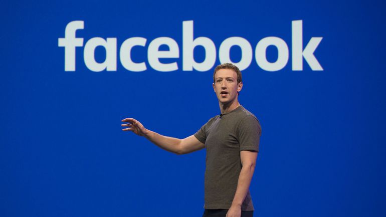 Facebook Suspends Accounts For Posting Hate-Speech "Men Are Scum"