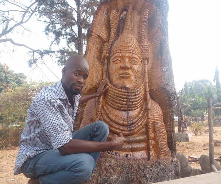 WOW! Look At This Fantastic Carving Of The Oba Of Benin By An Auchi Poly Student