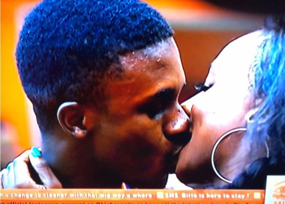 #BBNaija: Anto Seen Kissing Lolu Passionately After Saturday Night Party