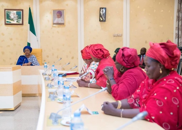 Aisha Buhari Hosts APC Women’s Forum To Discuss Women’s Development