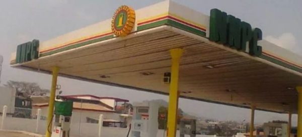 Armed Robbers Attack NNPC Mega Station, Cart Away N16m