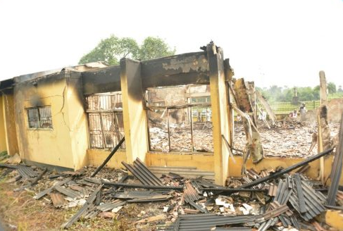 Gunmen Durn Down INEC Office In Rivers State