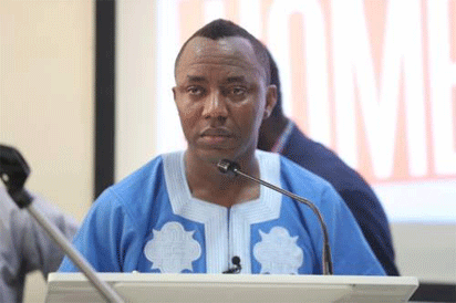 How Sowore Stormed The Police HQ In Abuja, Secured Release Of Detained Journalist