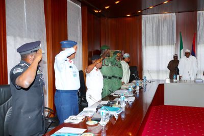 After APC Governors, Senators, Buhari Meets With Service Chiefs