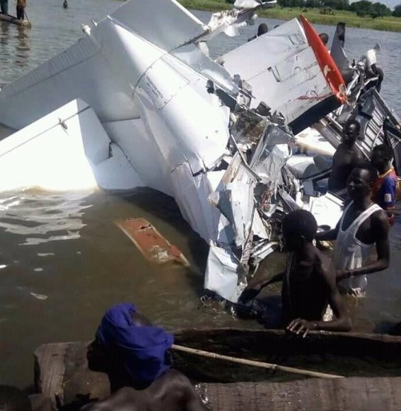 At Least 18 Dead As Plane Crashes Into Lake In South Sudan (Photos)