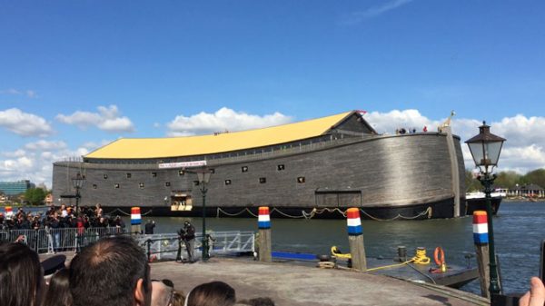 Carpenter builds replica of Noah’s Ark, plans to sail it to Isra