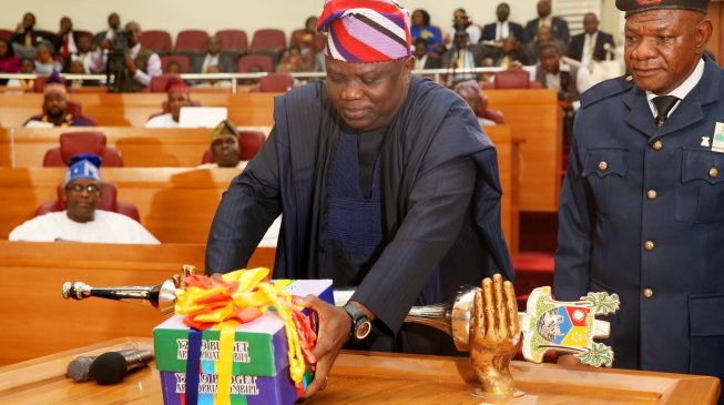 Governor Ambode Finally Presents 2019 Budget