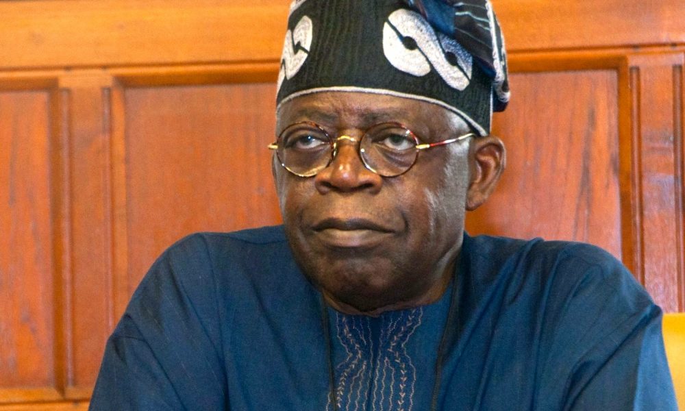 Tinubu Reacts To Viral Picture With PDP Members
