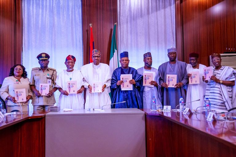 President Buhari with L-R: Perm. Sec. Interior Barr. Georgina Ehuriah, Comptroller General of Nigerian Immigration Service Mohammed Babandede, Minister of Interior Ogbeni Rauf Aregbesola, Chairman Senate Committee on Interior Senator Kashim Shettima, Chairman House Committee on Interior Hon. Nasir Daura, SGF Boss Mustapha, COS Abba Kyari and Minister of Information Lai Mohammed as he officially presents to the Public, The Nigeria Visa Policy (NVP) 2020 in State House on 4th Feb 2020 Read more at: https://www.vanguardngr.com/2020/02/breaking-buhari-officially-presents-to-public-nigeria-visa-policy-photos/