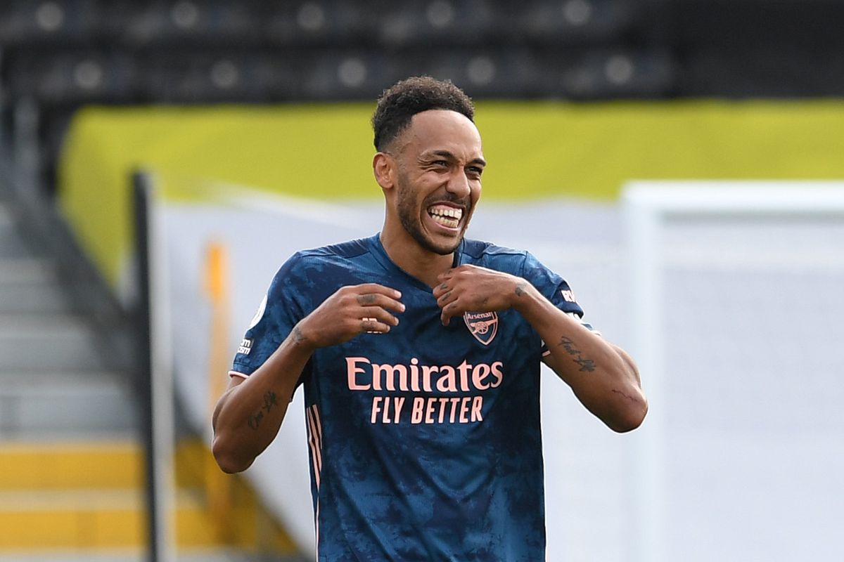 Pierre-Emerick Aubameyang Signs New Arsenal Contract