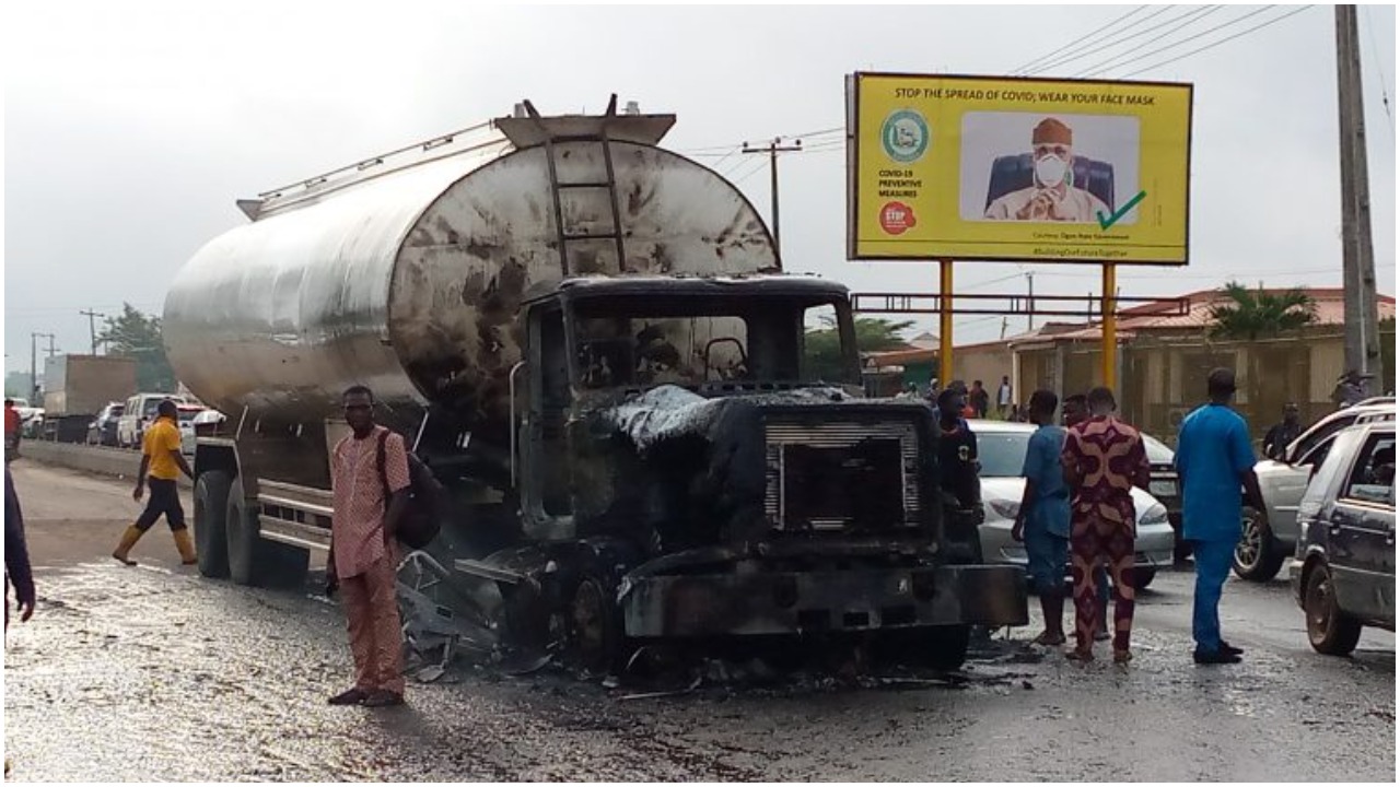 Fire Guts Petrol Tanker In Front Of Ogun Governor’s Office