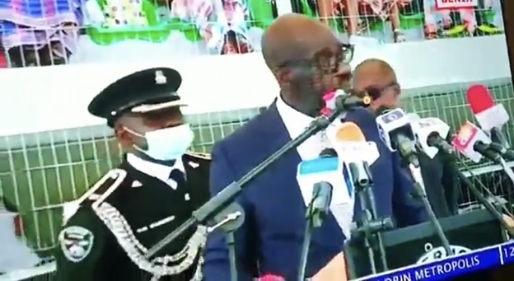 Gov Obaseki’s ADC Collapses During Inauguration