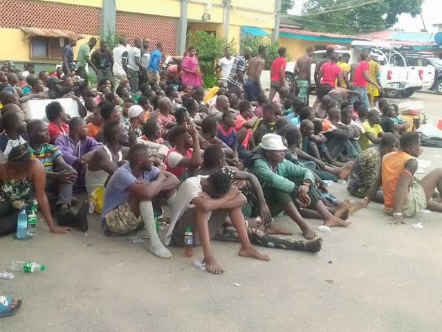 Police Raid Crime Hotspots In Lagos, Arrest 720 Suspected Criminals
