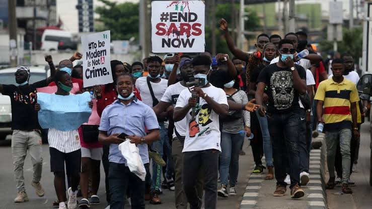 Court Grants CBN’s Request To Freeze Accounts Of 19 #EndSARS Protesters, One Company