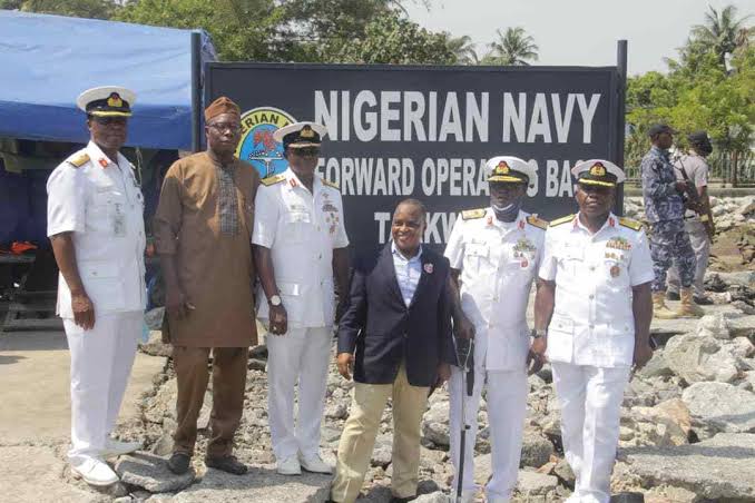 L-R: Rear Adm. Tanko Pani, the Chief Staff Officer, Western Naval Command amongst other naval officers.