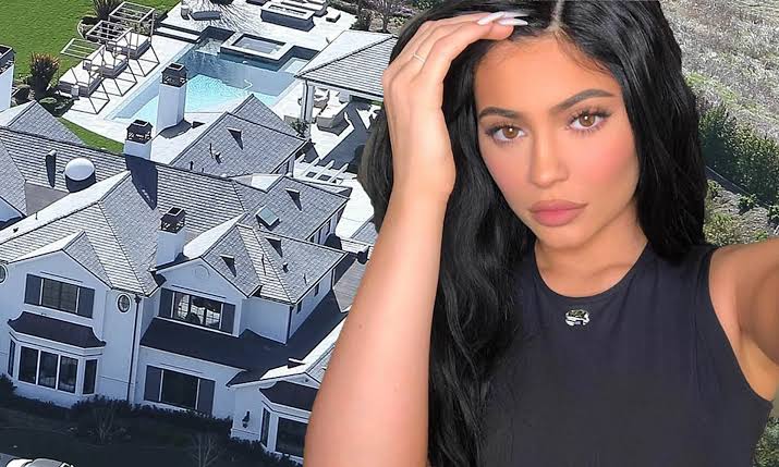 Kylie Jenner Gets Restraining Order Against Alleged Trespasser Sneaking Into Neighbourhood To Look For Her