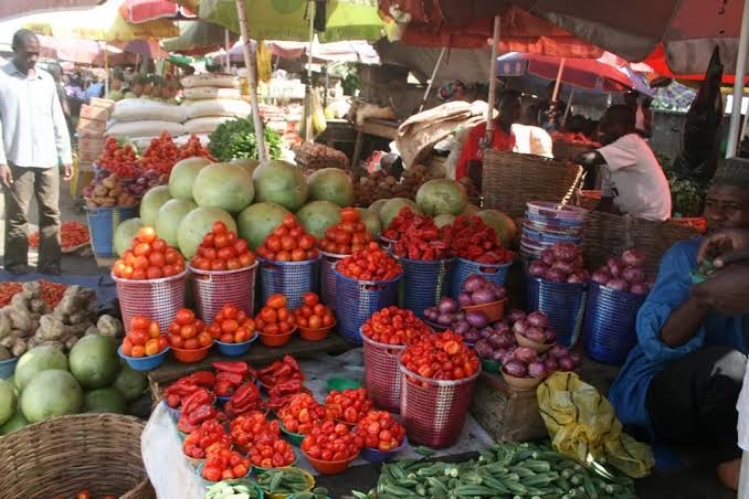 Northern Traders Insist On Not Transporting Food To The South
