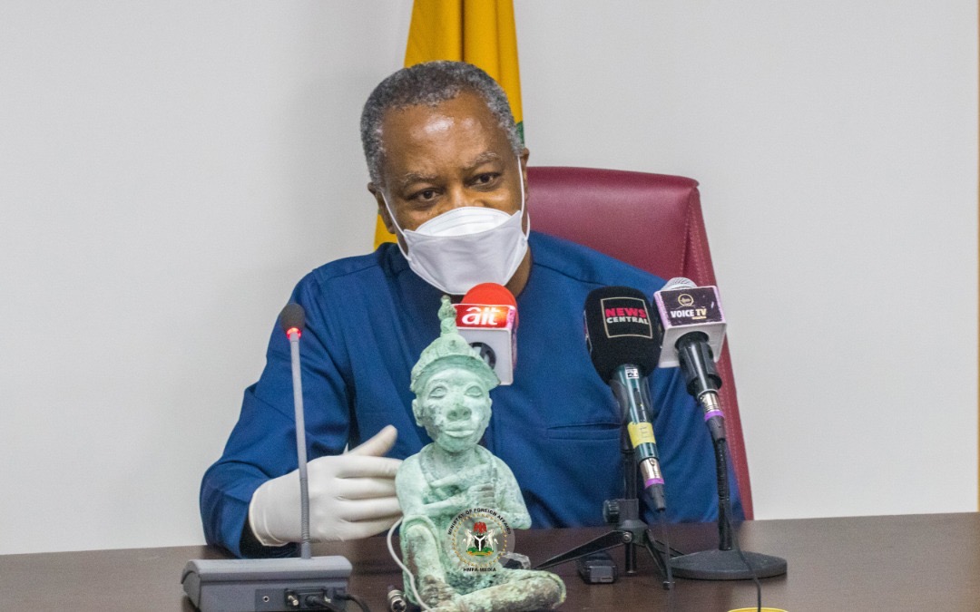 FG Receives Stolen Ile-Ife Artefact From Mexico
