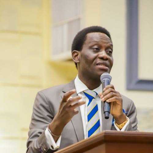 Breaking: Pastor Enoch Adeboye Loses Son, Pastor Dare At 42