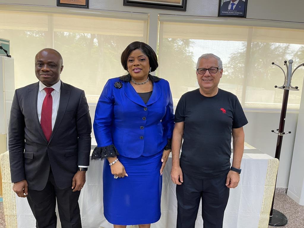 L-R: The Executive Director, Lagos & South-West, Dr. Ken Opara; Managing Director/Chief Executive Officer, Mrs. Nneka Onyeali-Ikpe all of Fidelity Bank Plc, when EXCO members of Fidelity Bank led by Mrs. Onyeali-Ikpe received the Managing Director, Allied Food & Confectionery Services Limited (Franchisee of Burger King in Nigeria), Mr. Antoine Zammarieh who paid a courtesy visit to the bank in Lagos recently.
