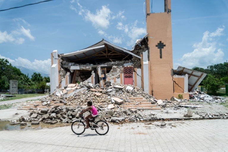Death Toll Crosses 2,000 In Quake-Stricken Haiti
