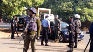 Lekki-Ajah: Police Begin Stop And Search Following Robbery Reports In Lagos