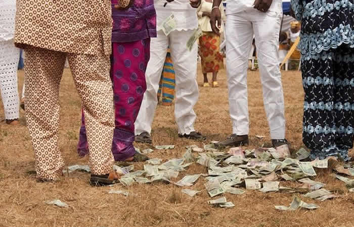 Naira Abusers Risk Six-Month Jail Term As CBN Gives Fresh Warning