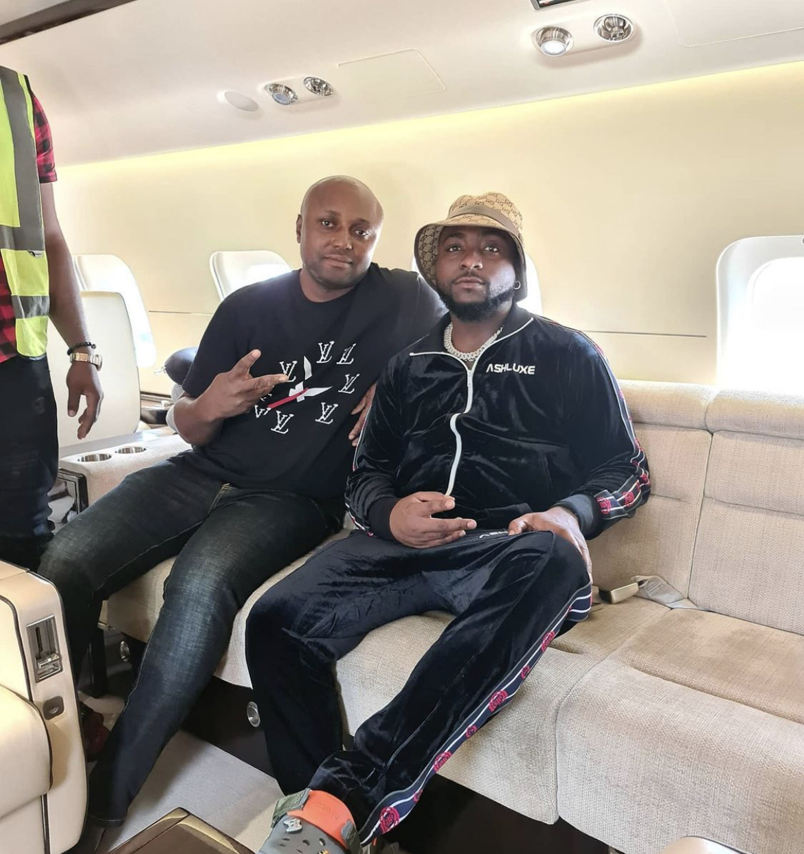 ‘Beg My Oga Not To Sack Me’ - Davido’s Aide Tells Nigerians After Supporting Suspended Abba Kyari