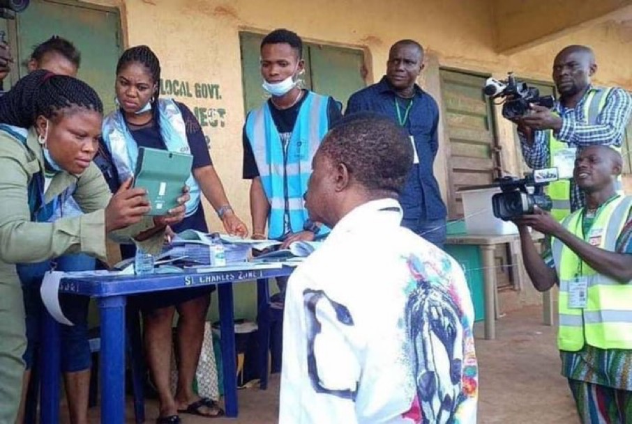 Anambra Election: Obiano Votes In Aguleri, Urges People To Come Out Early