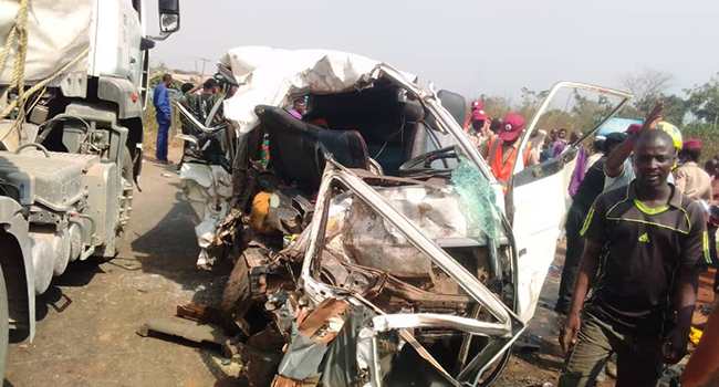 Six Passengers Dead, 12 Injured In Multiple Accidents Along Lagos-Abeokuta Expressway